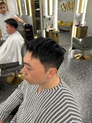 -即型男士理发工作室