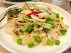 边笋包腌菜蘑菇-群乐饭店(滨安路店)