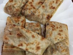 -溢心园香河肉饼总店