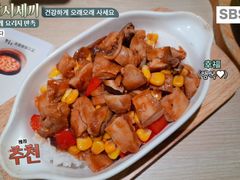 -卢家妈妈·西餐厨房(卜蜂中心店)