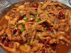 -胖哥俩肉蟹煲(湖滨银泰in77店)