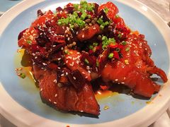 张家沱香辣蹄-懒人盐府人家(航天桥店)