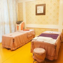 -悦芳庭美肤美体品牌集合店