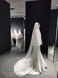 -Vera Wang婚纱礼服旗舰店
