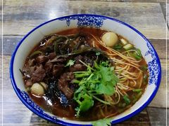 -孙浩特色牛杂面板面(华捷道店)