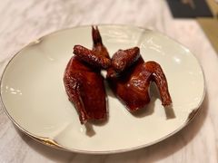 脆皮妙龄鸽-新荣记(新源南路店)