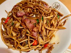 -江渔儿酸菜鱼专门店(明珠广场店)