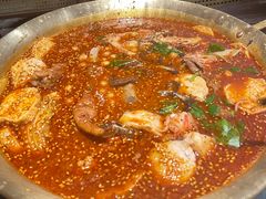 -张翻越·川渝冒菜·武汉黑鸭煲(城北万象城店)