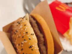 -麦当劳(世贸店)