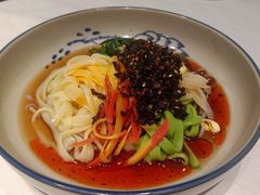 -江城小馆陕南妈妈菜·全球旅行餐厅(钟楼店)
