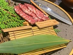 -山川小町·极番烧肉(新地假日广场店)
