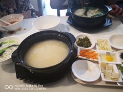 -在蒙自过桥米线