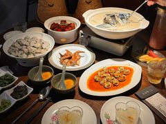 -许爷家·生态湖鲜(徐汇日月光店)