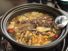 -野菌皇海景野生菌火锅(滨海大道店)