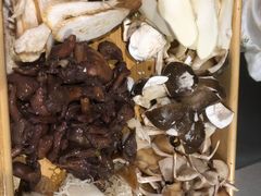 -宣威山野人家·现炒云南菜(金碧店)