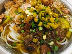 牛腩粉-试试看桂林米粉