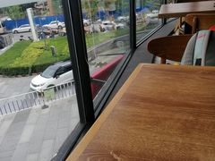 -必胜客(巴沟店)