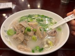 本帮肚肺汤-三两春(浦三路店)