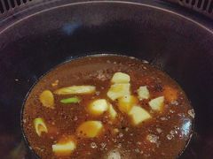 -哈尔滨烧烤·山河村铁锅炖(交大店)
