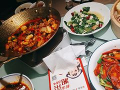 -湘西小馆(滨河路店)