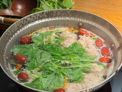 -吃饭皇帝大土家民族菜(正大广场店)