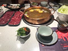 -牛村来人潮汕牛肉火锅(西单店)