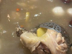 -丫丫汤膳打边炉(宏府408坊店)