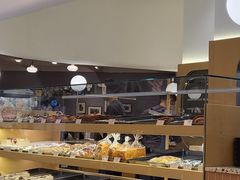 面包甜点陈列柜-OUR Bakery(SKP-S店)