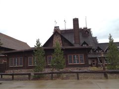 Old&nbsp;Faithful&nbsp;Inn-老忠实间歇泉