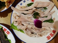-贤合庄卤味火锅(安吉万达店)