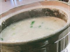 秘制粥底-顺德公平靓正特色牛花粥(花都店)