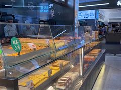 面包甜点陈列柜-六贤记(杭州龙湖滨江天街店)