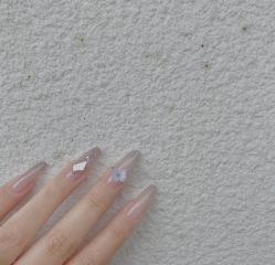 -慕拉美甲美睫皮肤管理