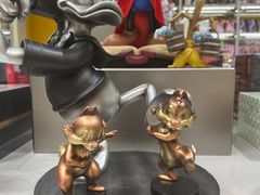 -泡泡玛特POPMART(蓝色港湾店)