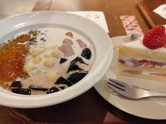 -RUXU入续糖水铺与包(卓悦中心店)