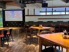 -JINNS锦时 steak&pizza(浸信会礼拜堂旧址店)