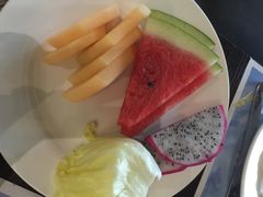 -小天鹅戴斯酒店鲸鲨百汇创作料理