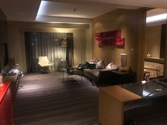 -青岛富力艾美酒店