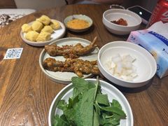 -粉八·云南米线·建水烧烤(常熟路店)