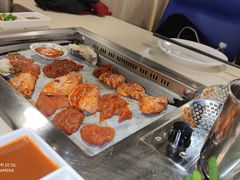 -爱客得牛排海鲜烤肉·火锅自助(春熙路黑金好店)