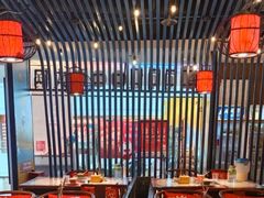 -尚尚仙·酸汤猪手·猪肚鸡火锅(华联万柳购物中心店)