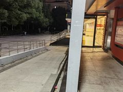 -卜蜂莲花(杨高南路店)