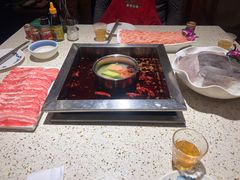 -二荆条·蜀鲜汇城市森林火锅