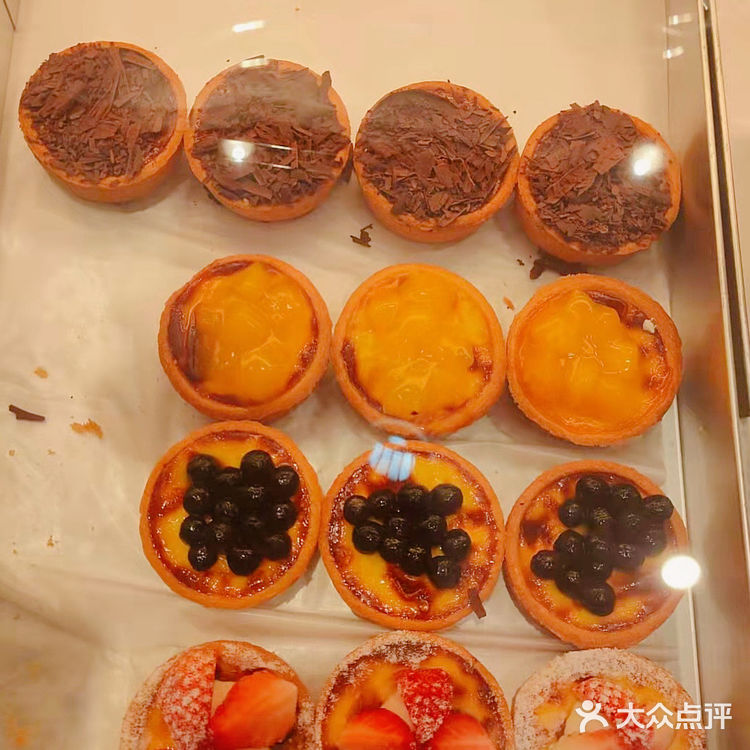 焙家,进入了绝不会空手出来的中式甜品店