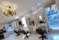 -e hair salon
