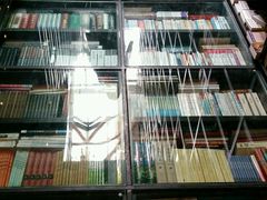 android_upload_pic-钟书阁(松江泰晤士小镇店)