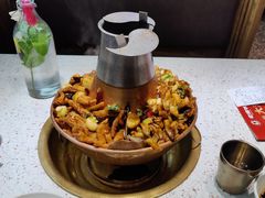 -老佛爷铜炉蛙锅(挂绿店)