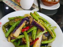 -独一佳老胡湘菜馆(矿山路店)