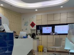 -维乐口腔(格林门诊长宁店)