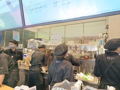 -霸王茶姬(上海静安大悦城店)